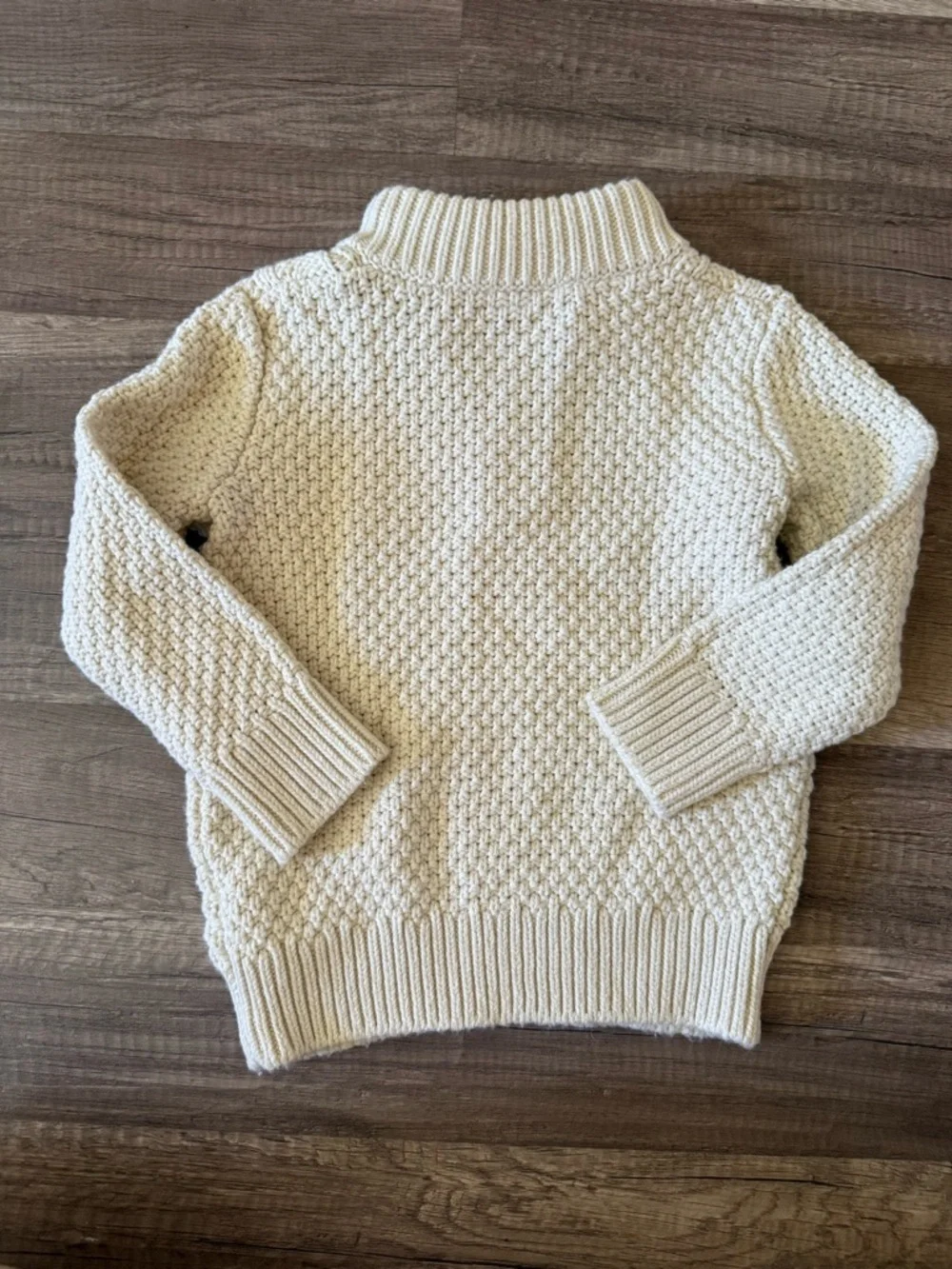 Gap knitted sweater